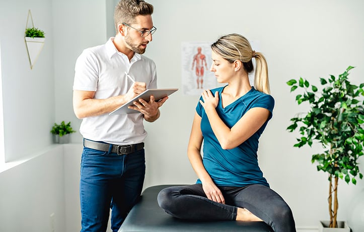 sports psychologist with a patient